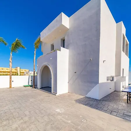 Villa Askim Evelia By *